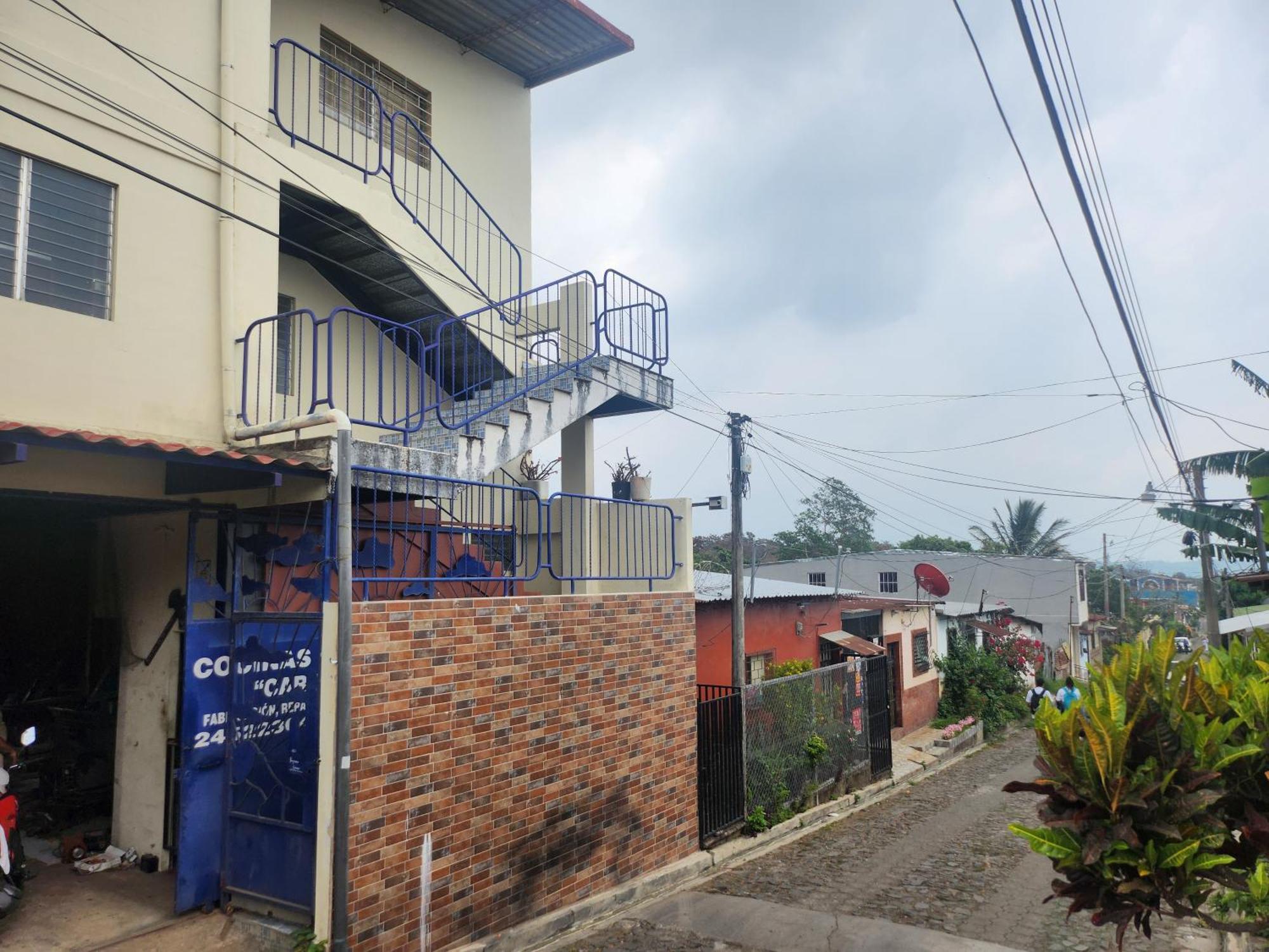 Hostal Carolinas Juayua Exterior photo